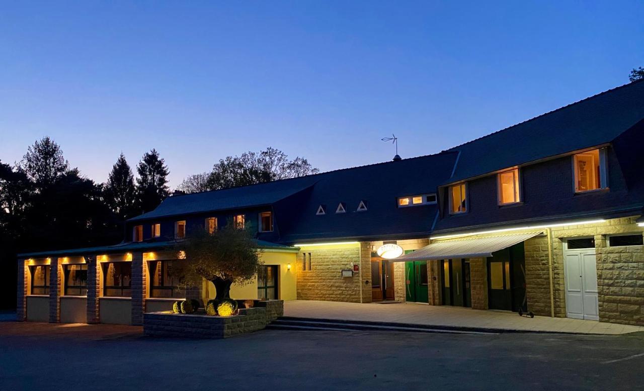Hotel Roc Land Les Portes du Coglais Luaran gambar