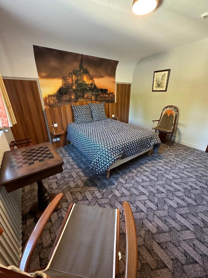 Hotel Roc Land Les Portes du Coglais Luaran gambar