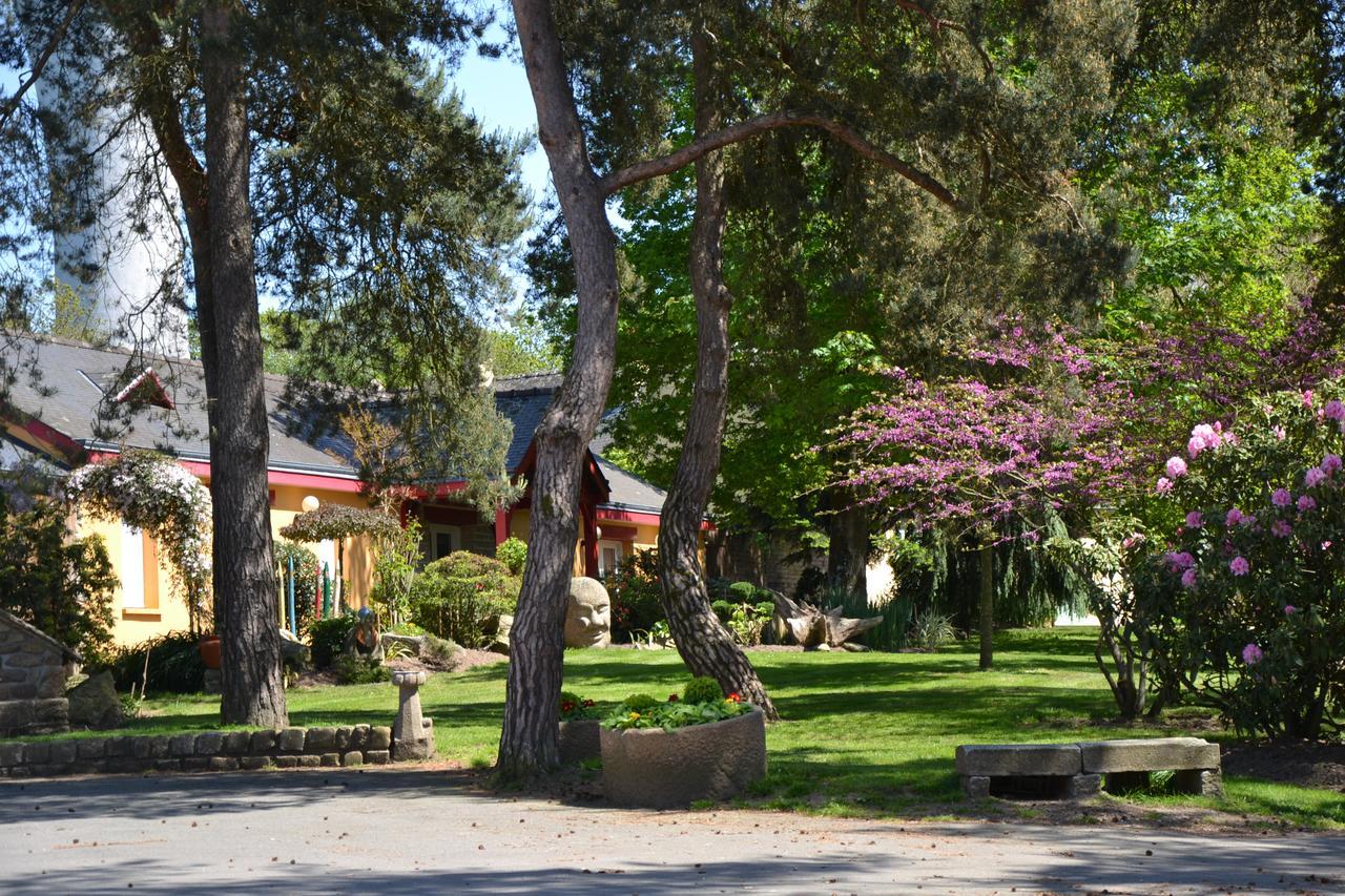 Hotel Roc Land Les Portes du Coglais Luaran gambar